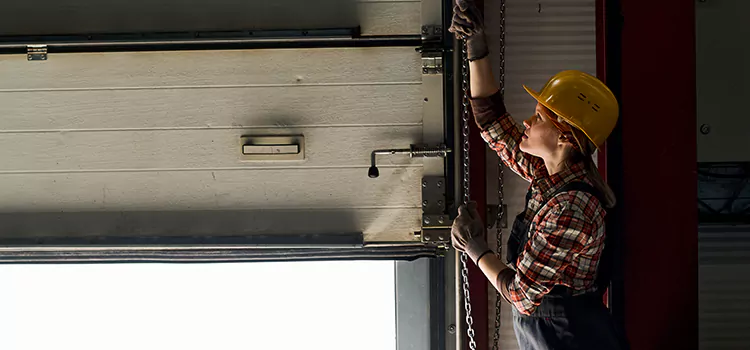 Addressing Common Garage Door Stoppage Issues in Thompson, MB