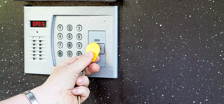 Electronic Door Lock Installation Thompson