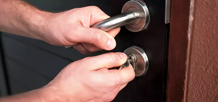 Door Closer Repair & Installation Thompson